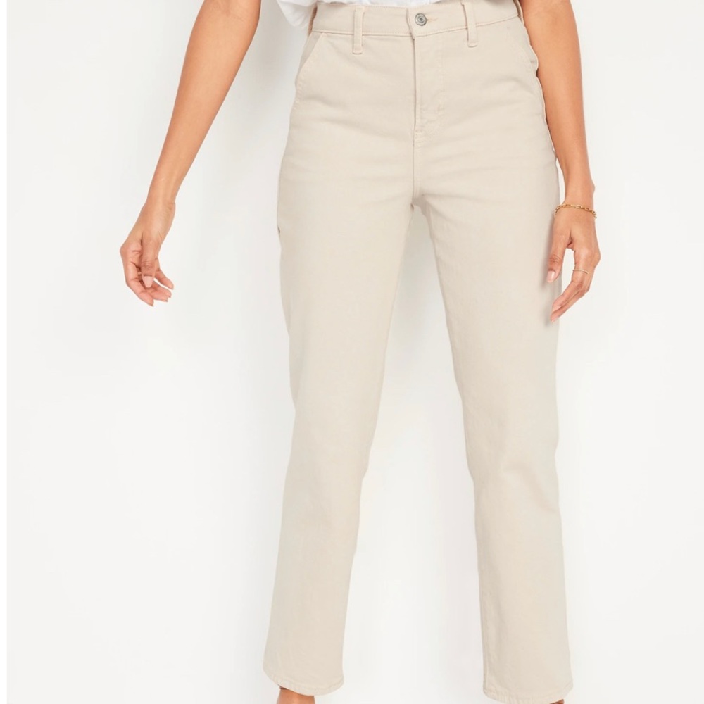 High rise straight leg jeans in perfect condition
